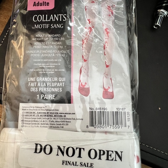 Bloody Halloween Tights/NEW IN PACKAGING - Picture 3 of 3